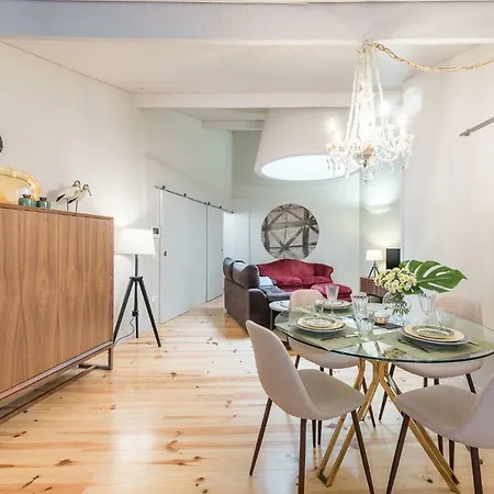 Casa Da Cera Da Porta Da