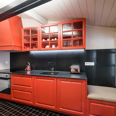 Casa Da Cera Da Porta Da