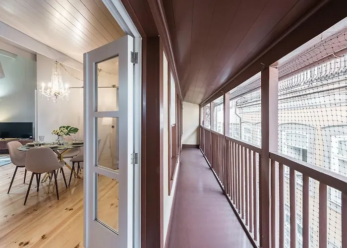 Casa Da Cera Da Porta Da Guimarães